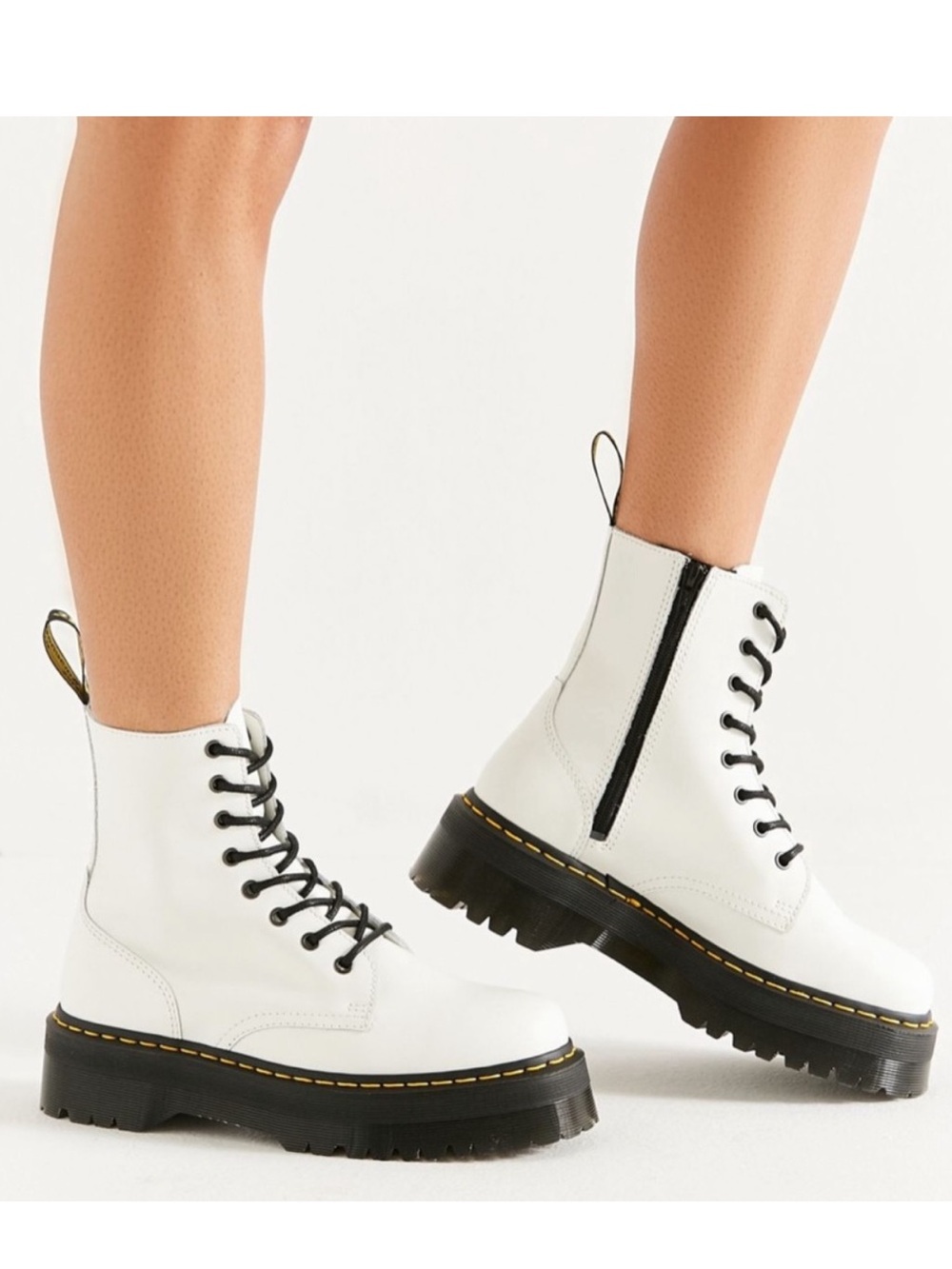Dr. Martens JADON BOOT SMOOTH LEATHER PLATFORMS 9